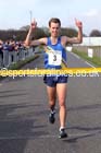 Carl Smith (Leeds) wins the North Tyneside 10k Road race. Photo: David T. Hewitson/Sports for All Pics